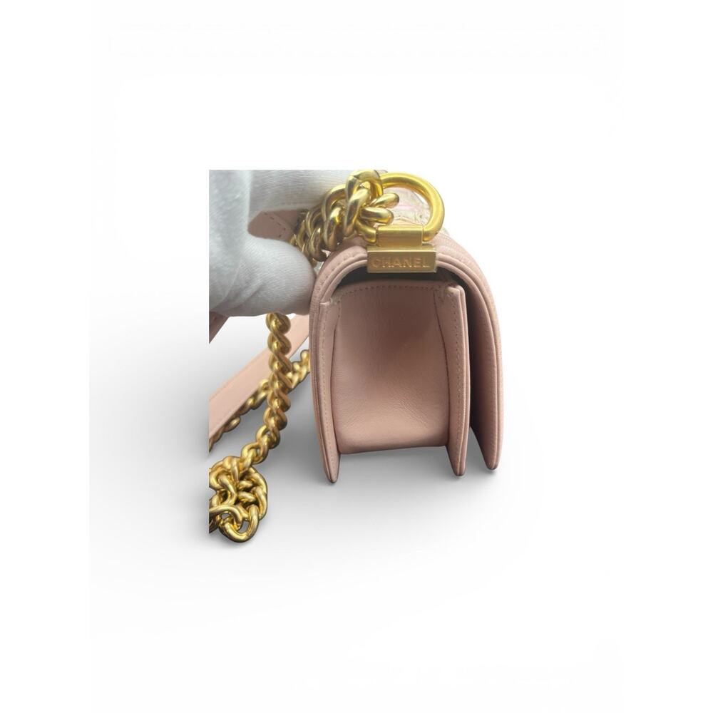 Chanel Small Boy 20cm Pink Tweed Flap Bag Gold-Tone Hardware Made in France - Picture 6 of 11